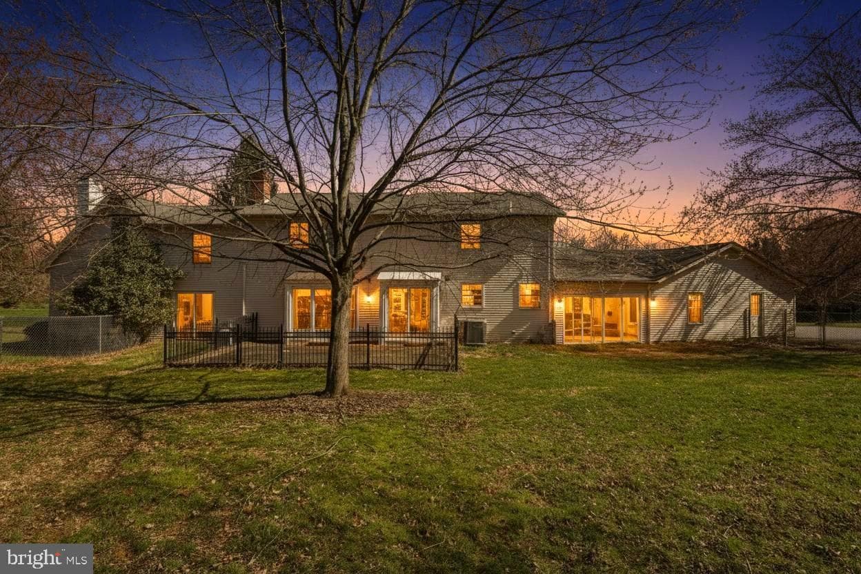 5905 Kim Court photo 51