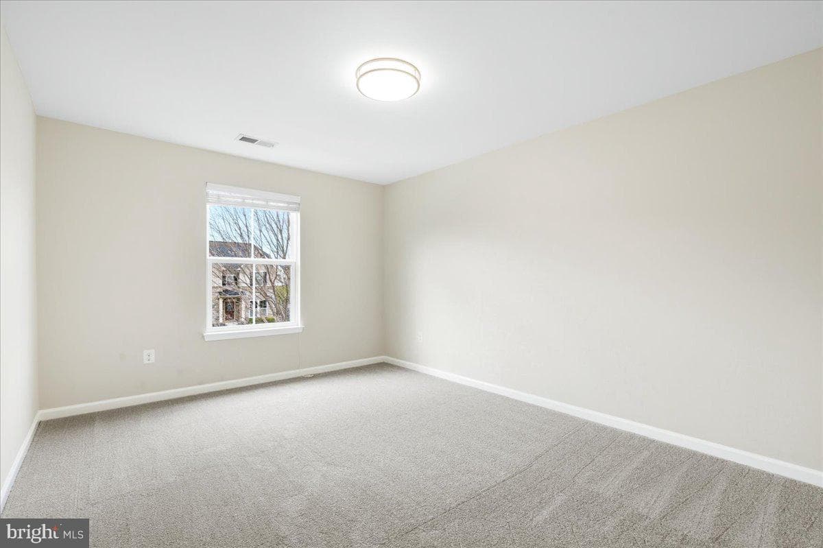 873 Amherst Lane photo 42