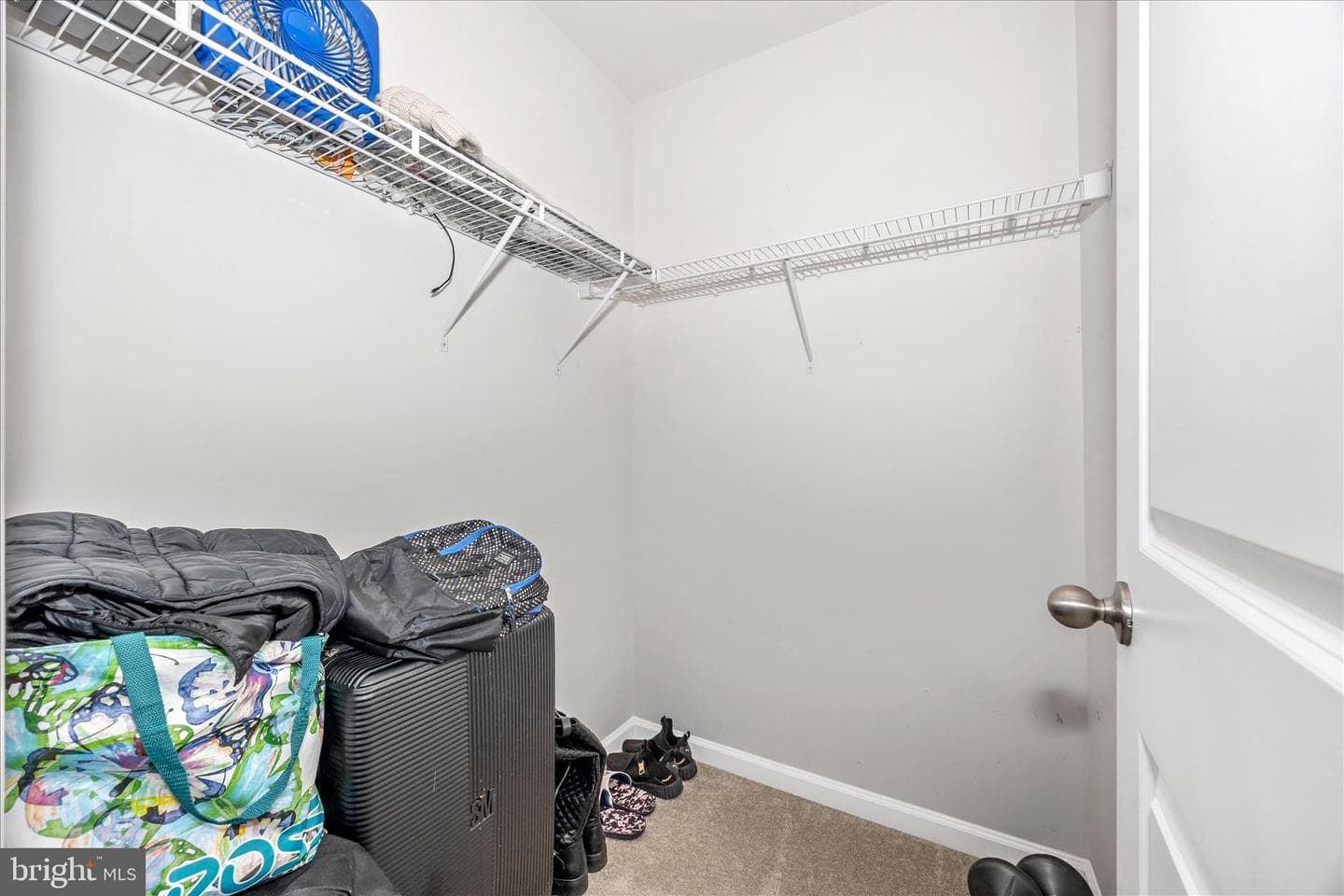 106 Butterfield Avenue photo 25
