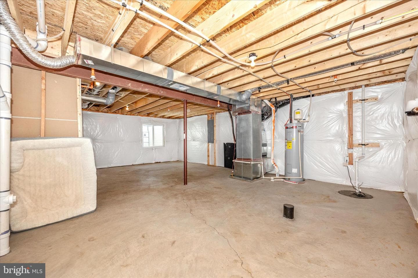 106 Butterfield Avenue photo 36