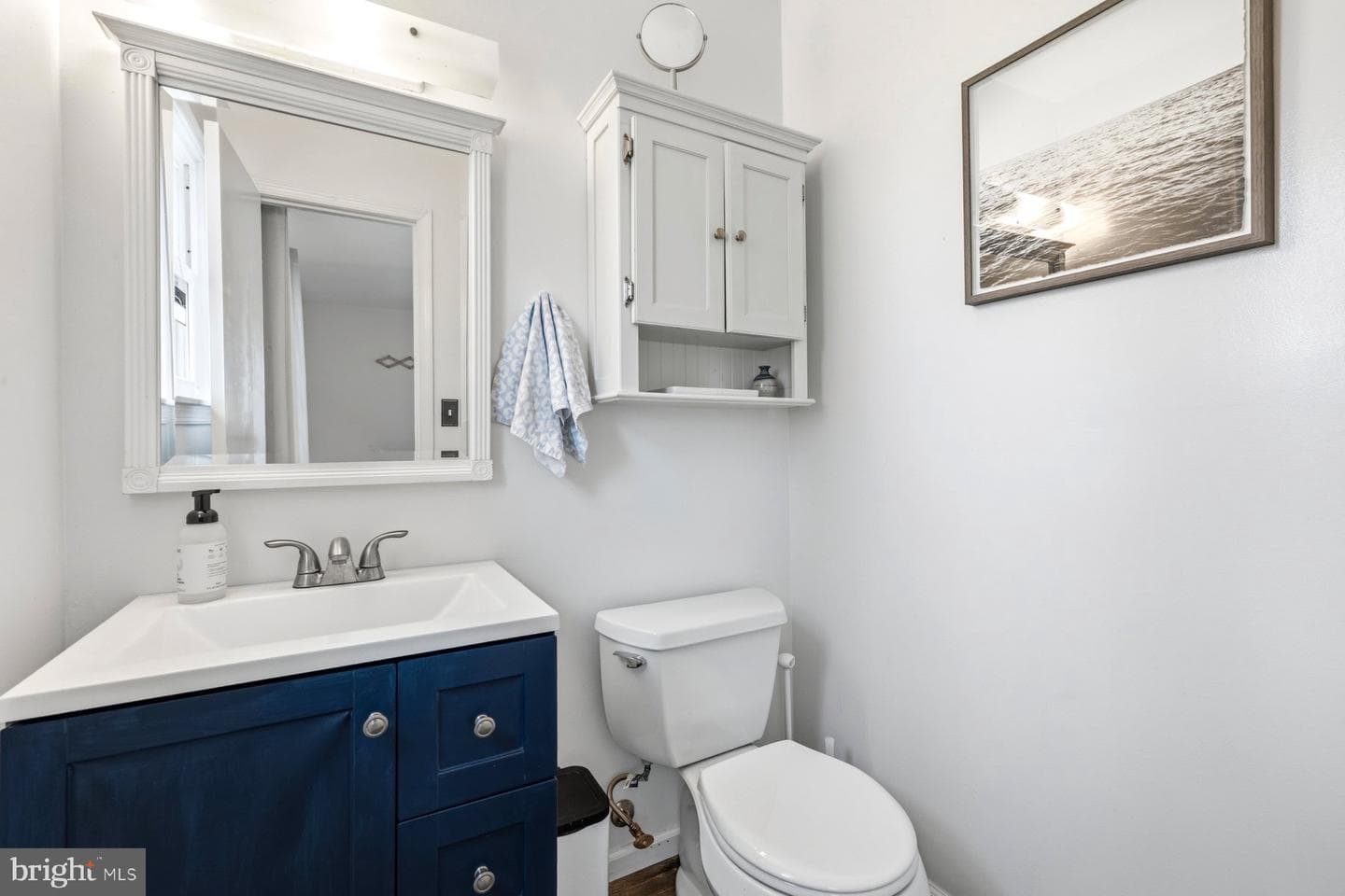 403 E Thomas Street photo 20