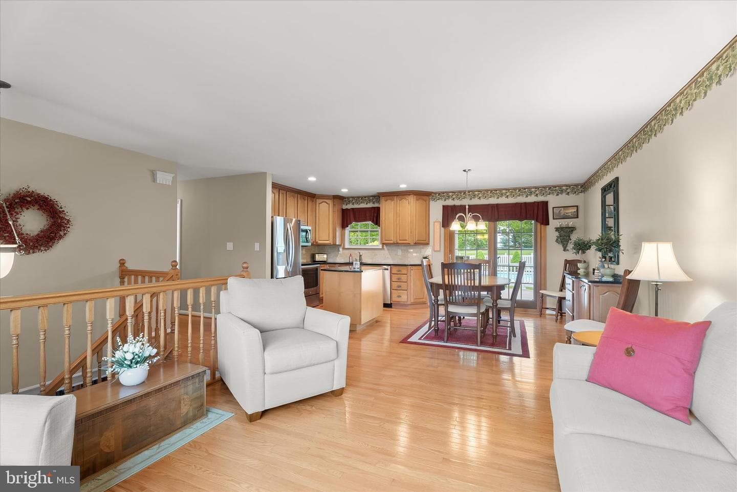 3002 Glenvue Drive photo 10