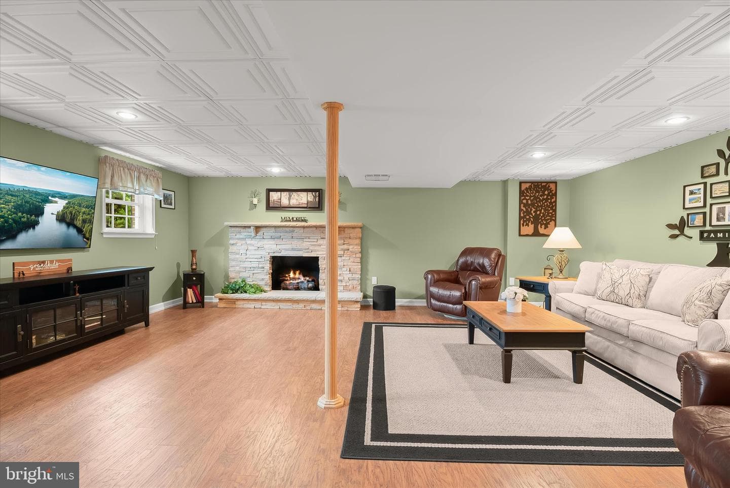 3002 Glenvue Drive photo 25