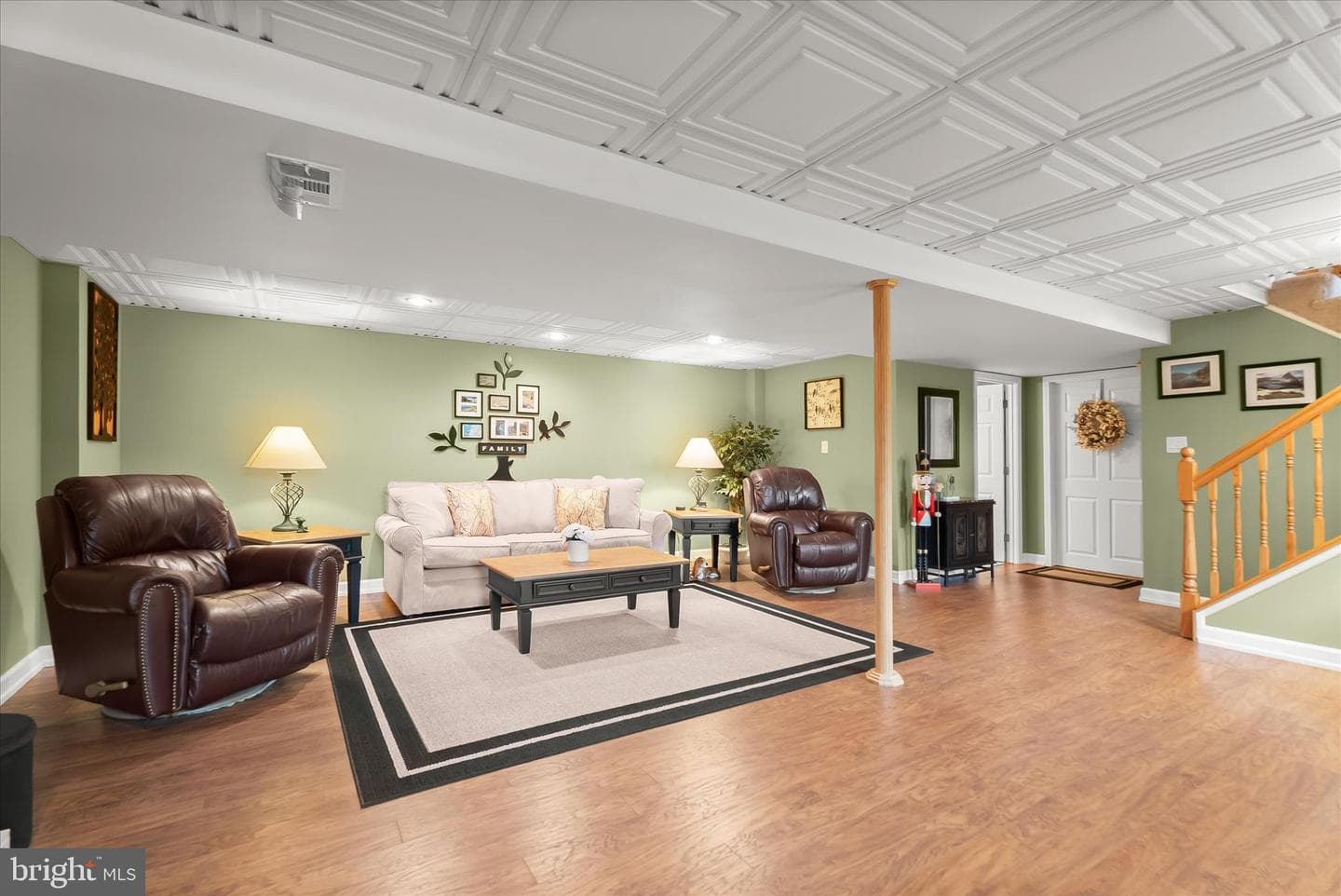 3002 Glenvue Drive photo 29