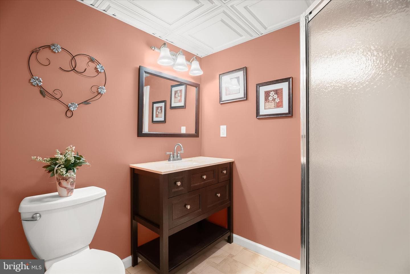 3002 Glenvue Drive photo 32