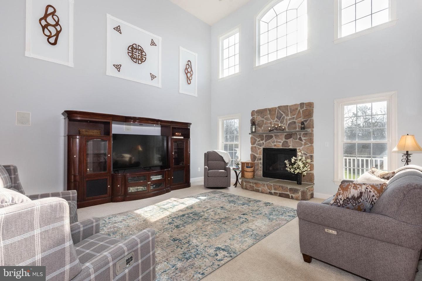 5623 Weatherby Drive photo 33
