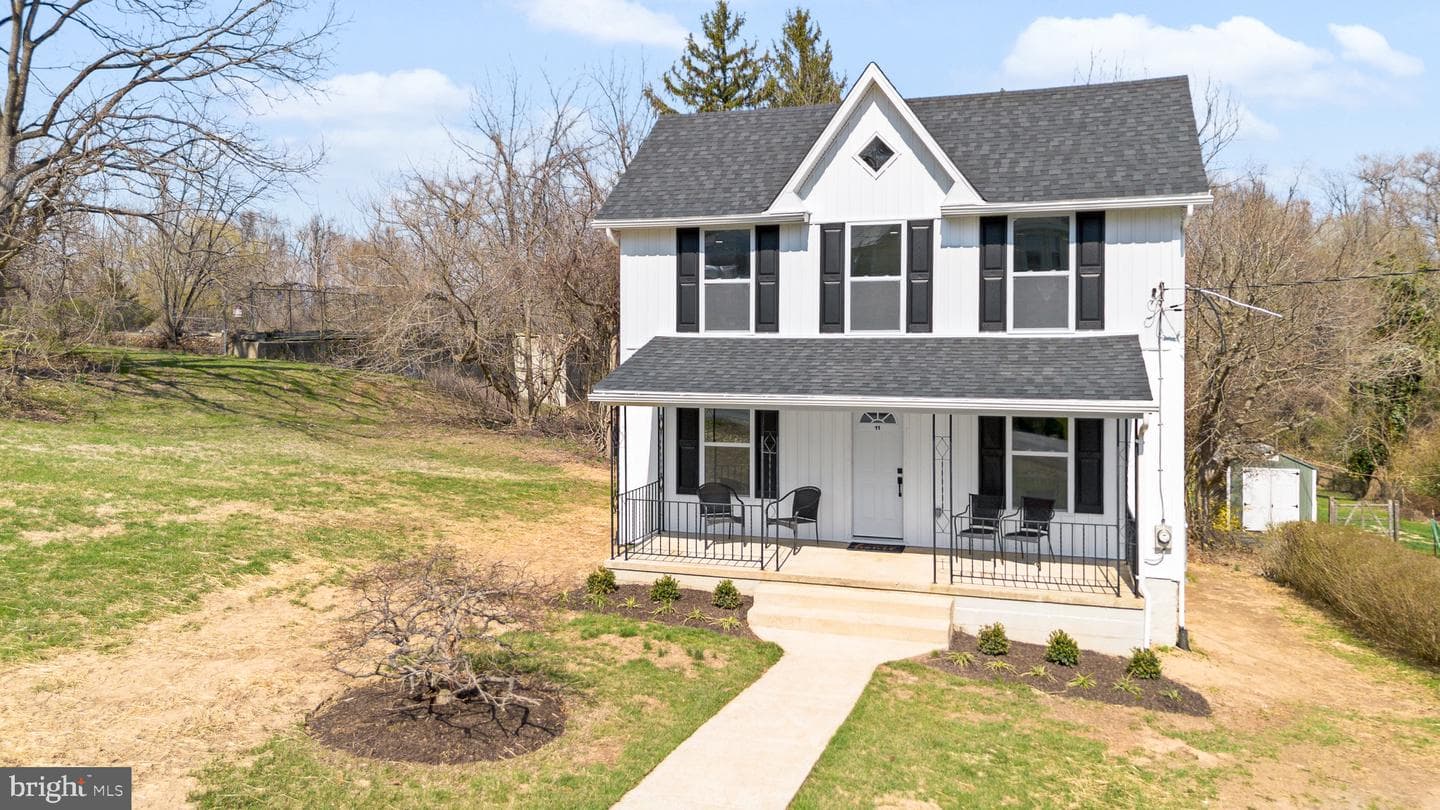 11 Baker Avenue