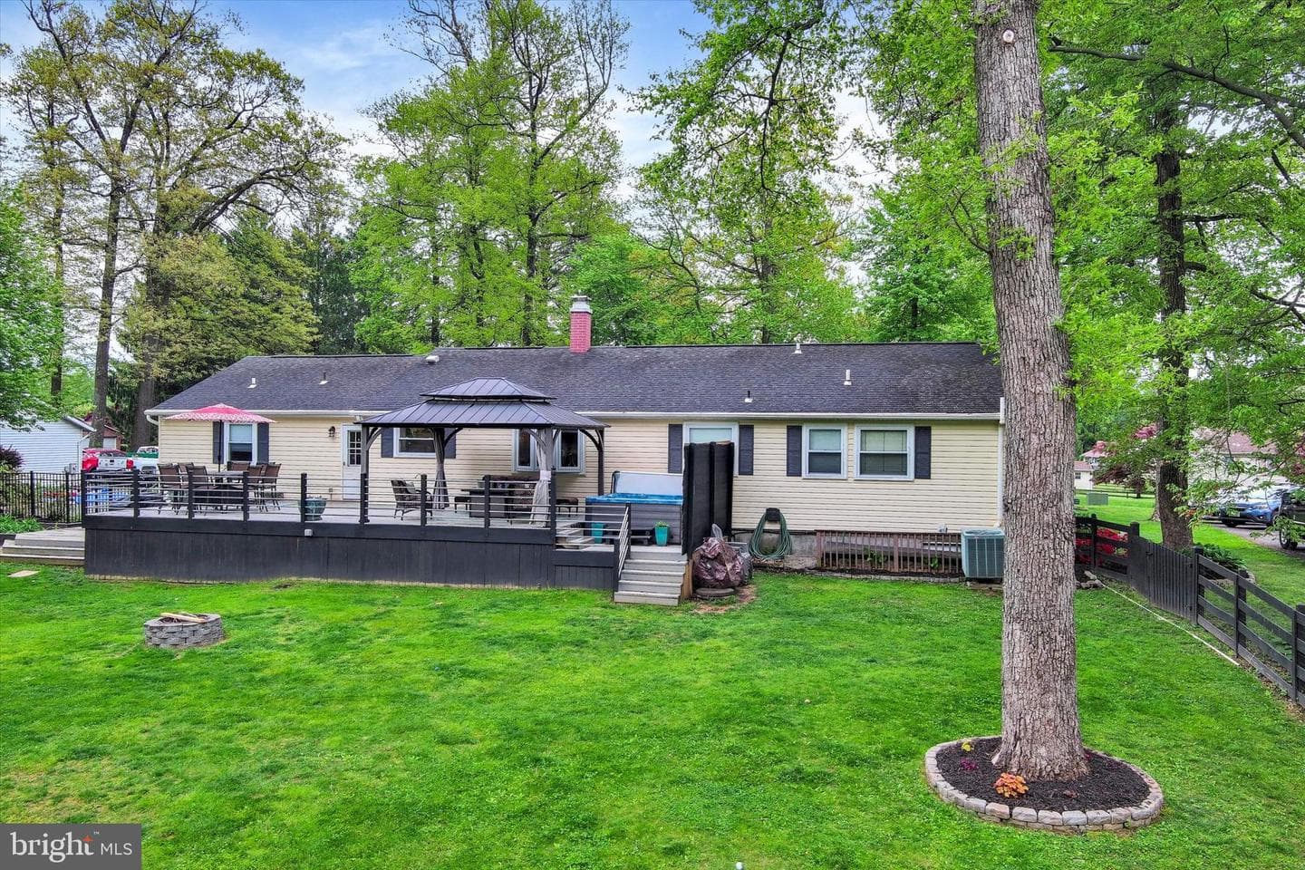 4296 Wolf Hill Drive photo 46
