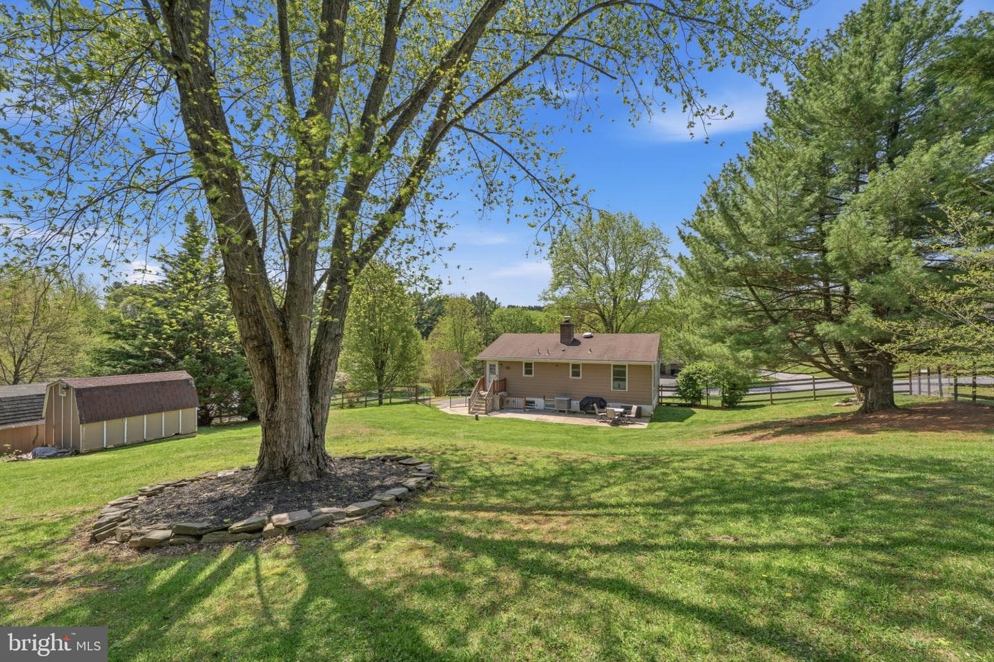 1618 Valley Drive photo 30