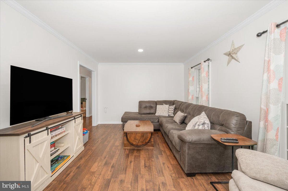 1345 Wakefield Valley Road photo 2