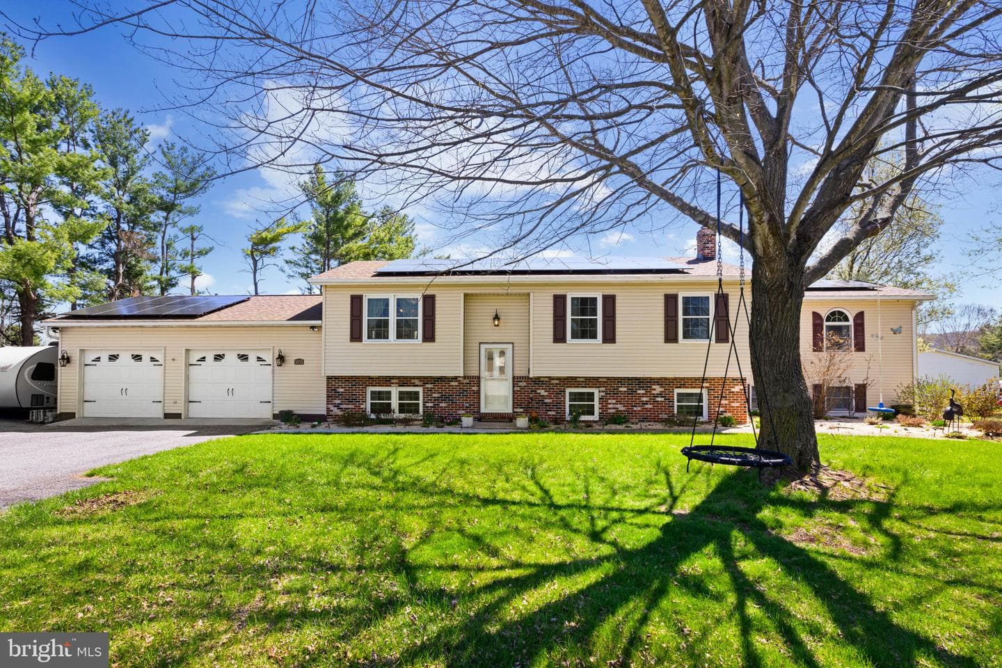 3851 White Oak Court