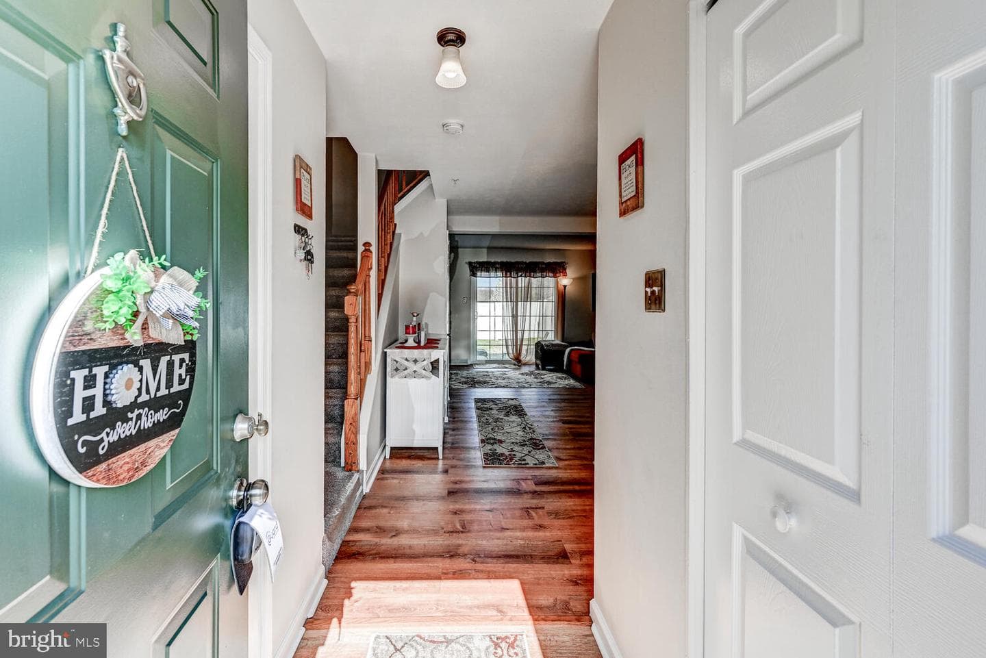661 Boxwood Drive photo 3