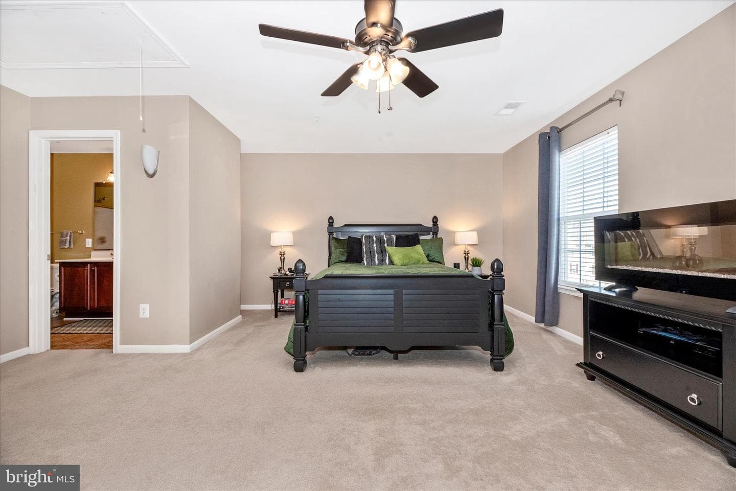6488 Cornwall Drive #17 photo 25