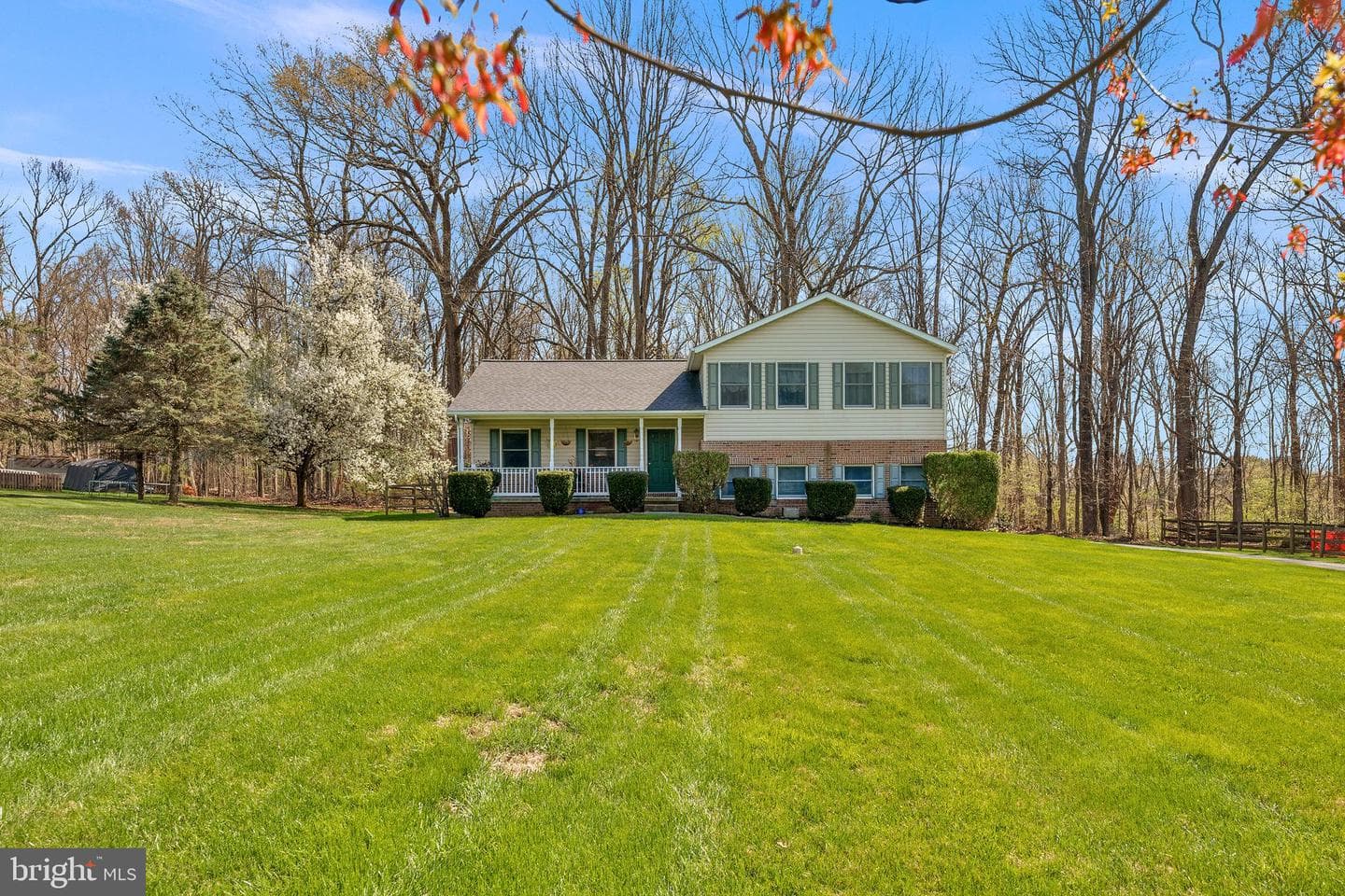 1235 Teresa Drive photo 2