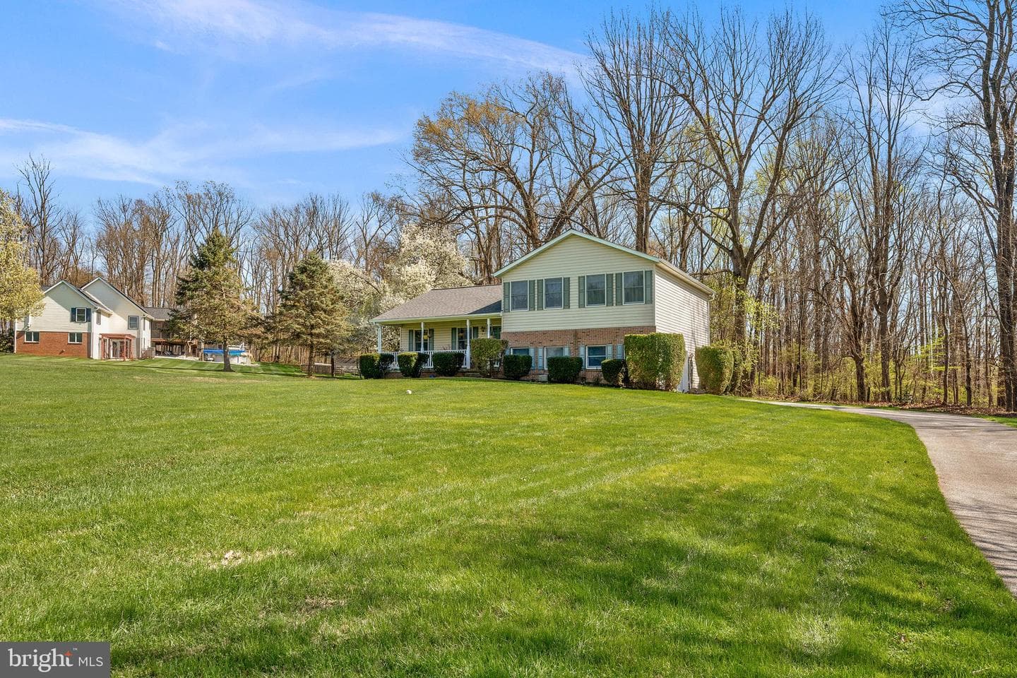 1235 Teresa Drive photo 3