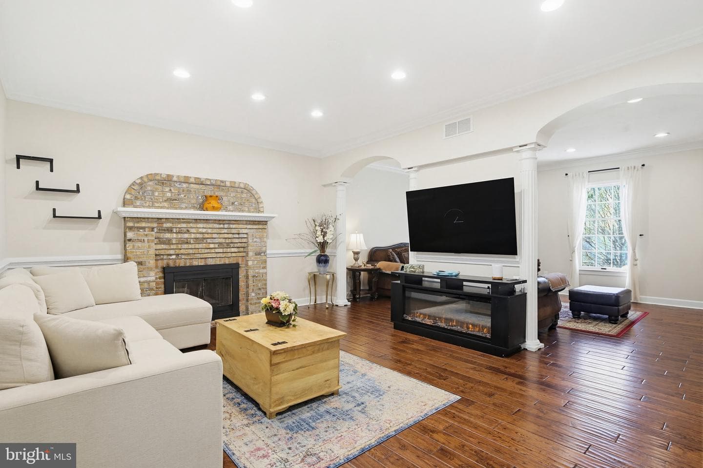2185 Peggys Drive photo 10