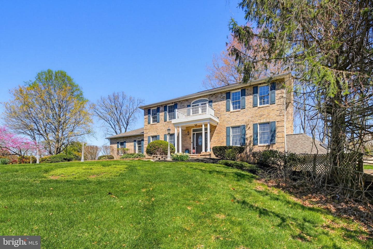 2185 Peggys Drive photo 4