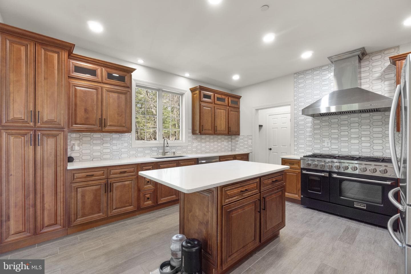 1131 Arnold Road photo 8
