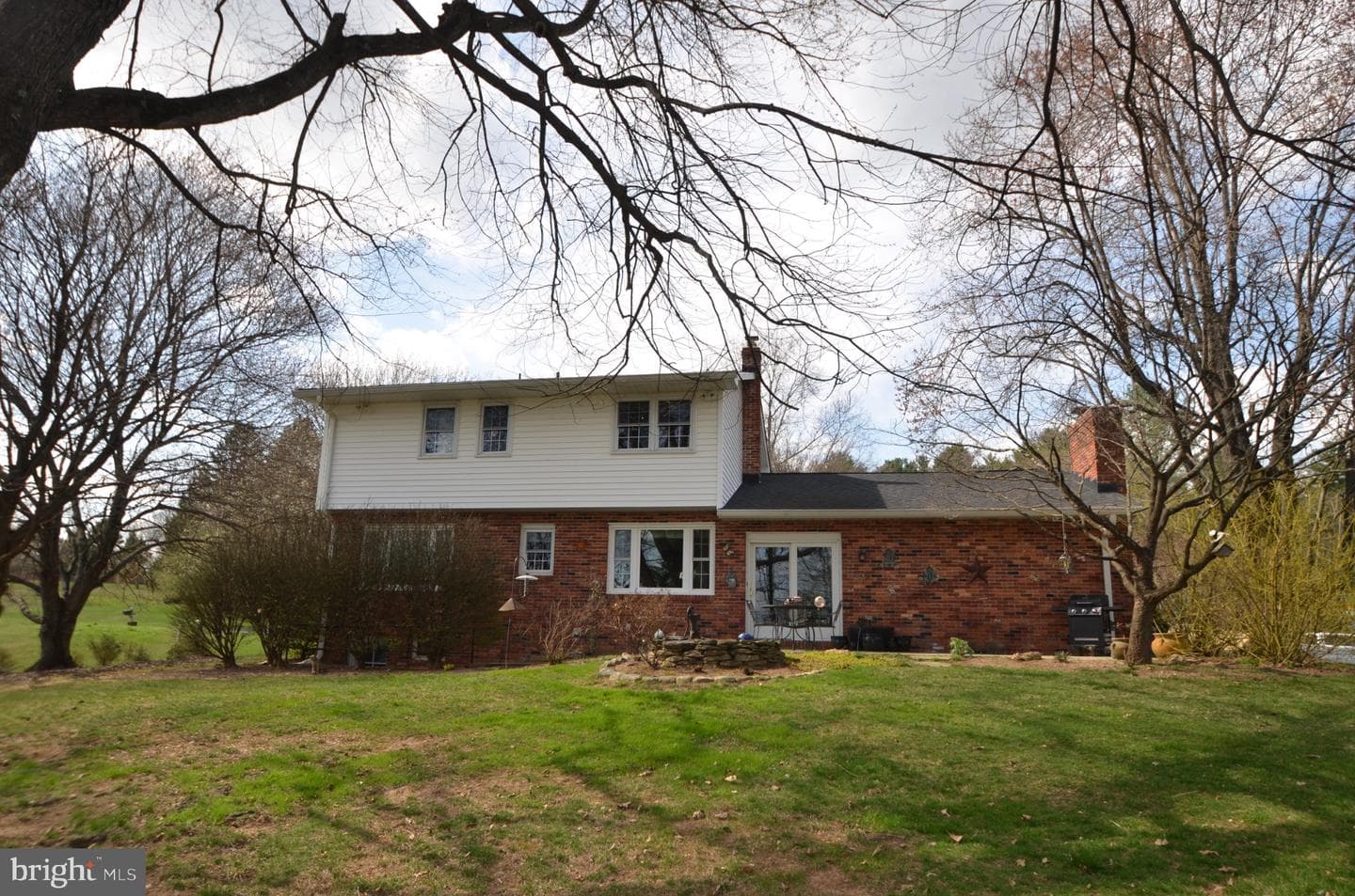 901 Lee Avenue photo 12