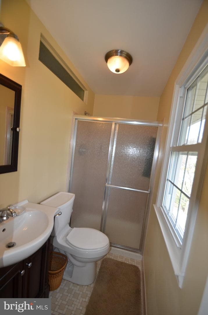 901 Lee Avenue photo 45