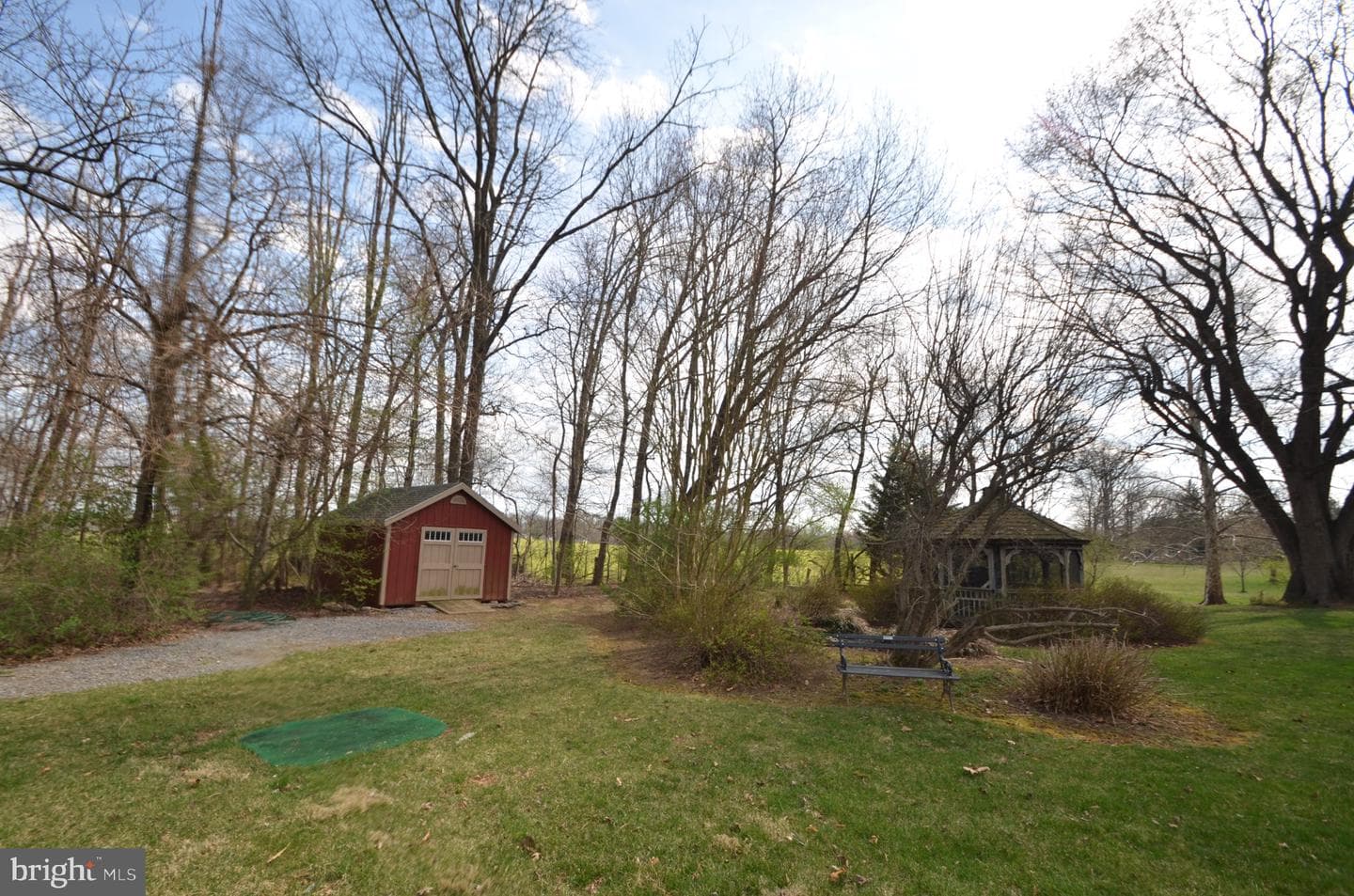 901 Lee Avenue photo 9