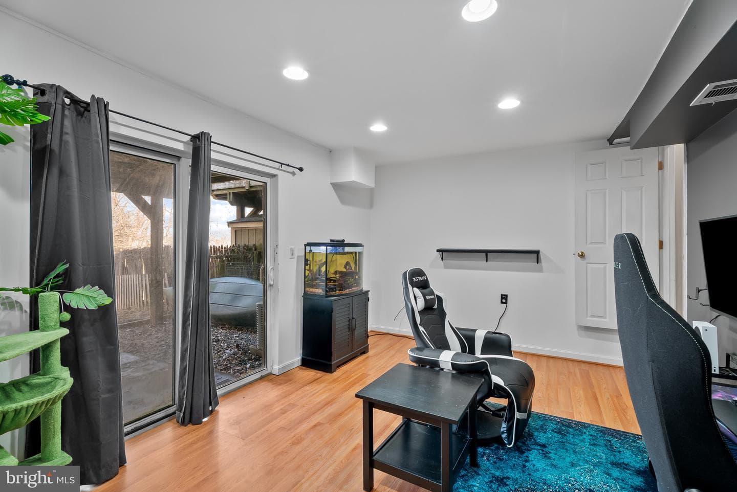 446 Logan Drive photo 24