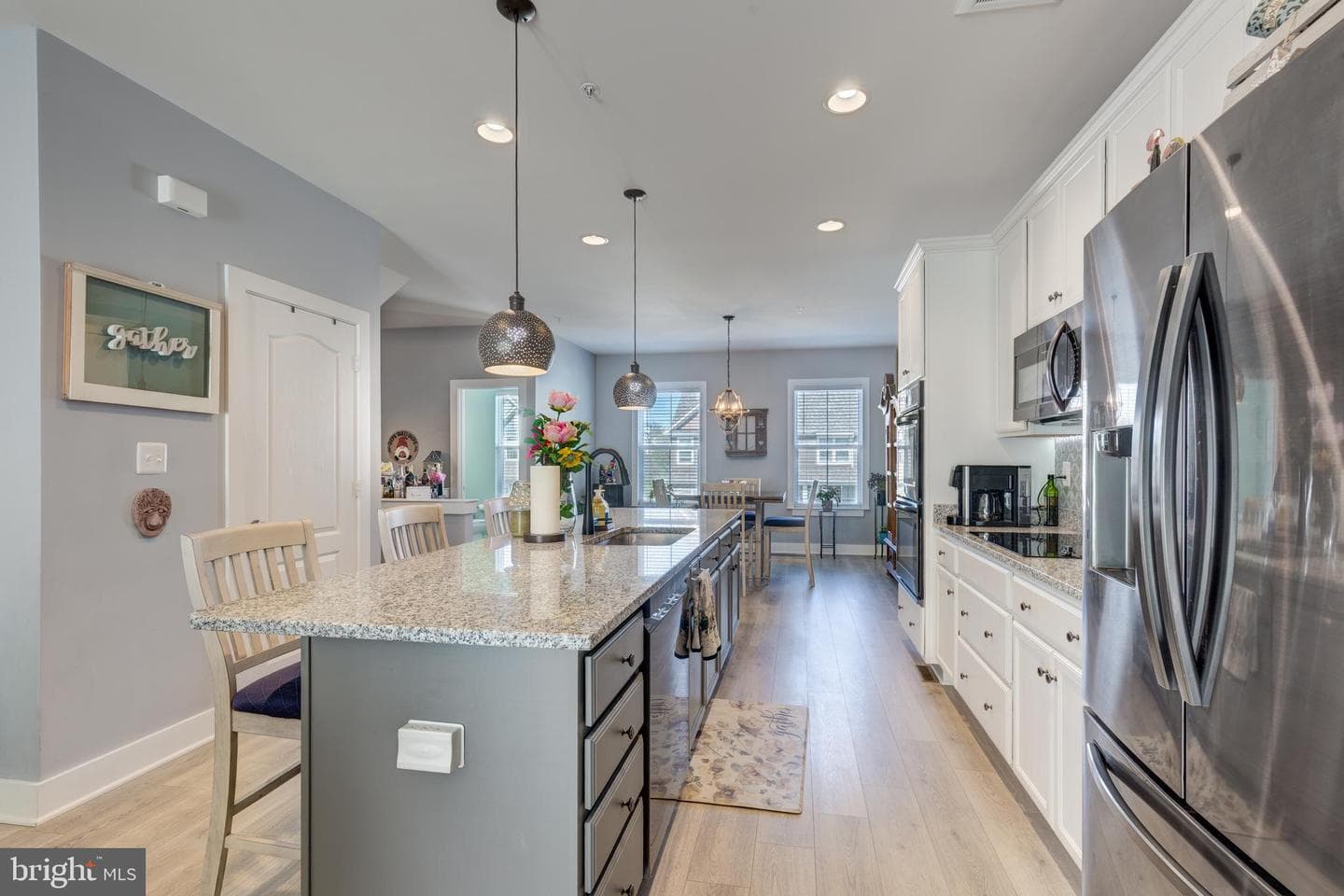 2723 Town View Circle photo 15