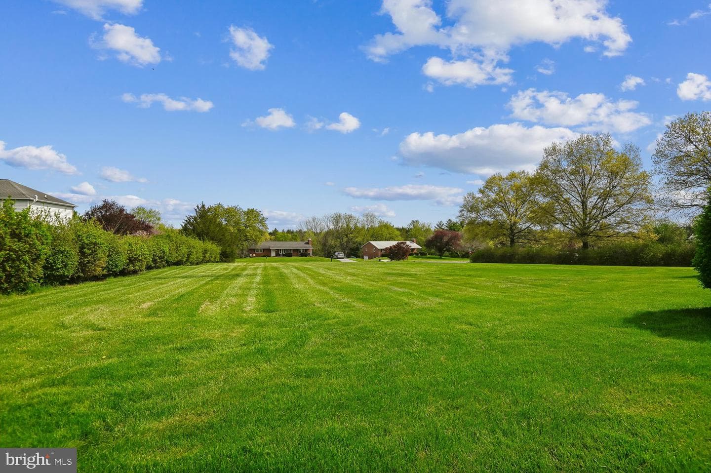 438 Hook Road photo 16