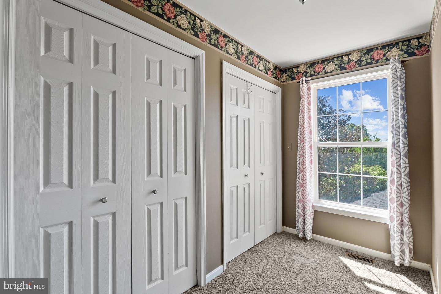 3221 Niklin Drive photo 28