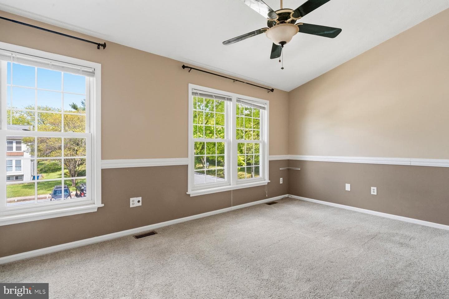 400 Doral Court photo 12