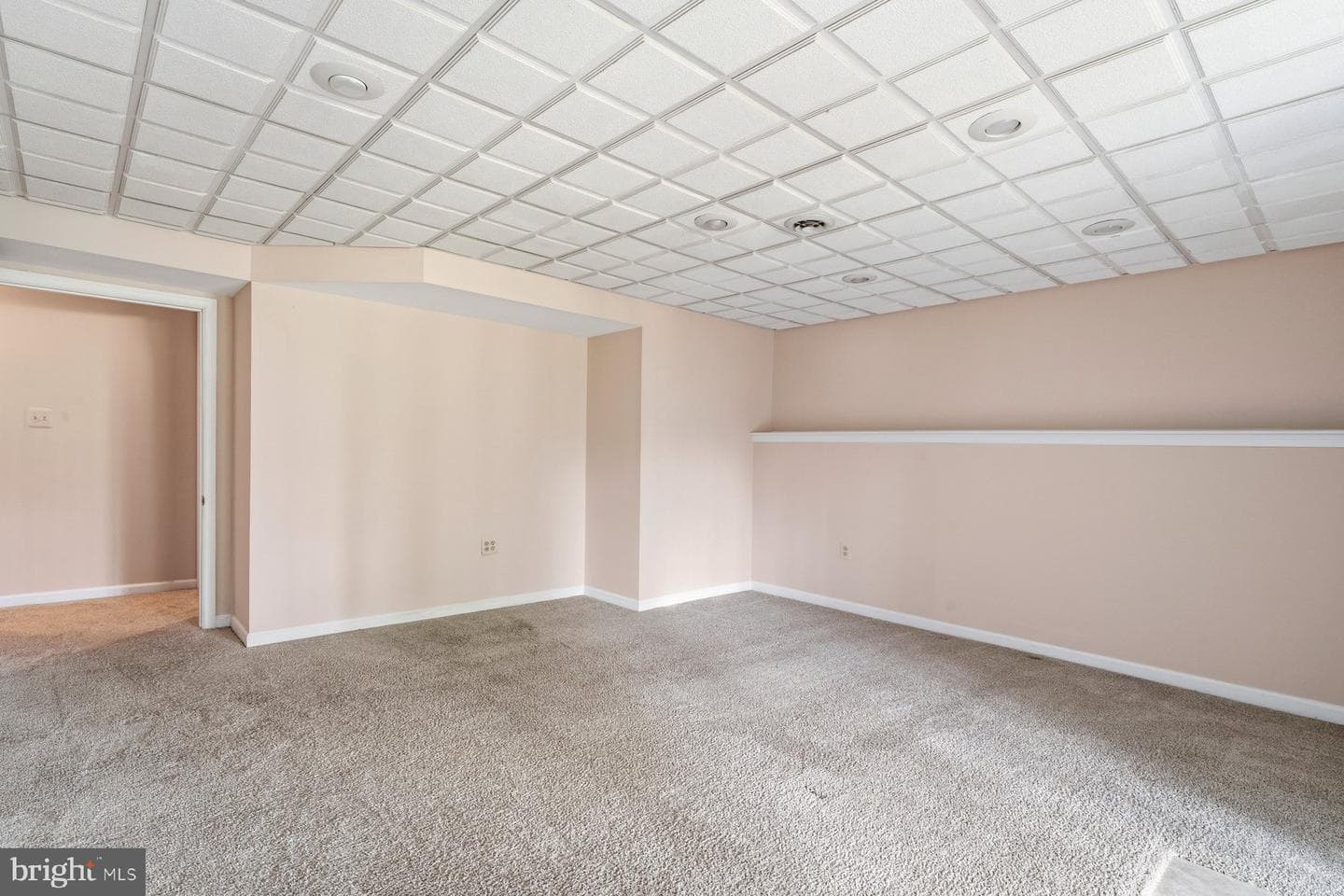 400 Doral Court photo 22