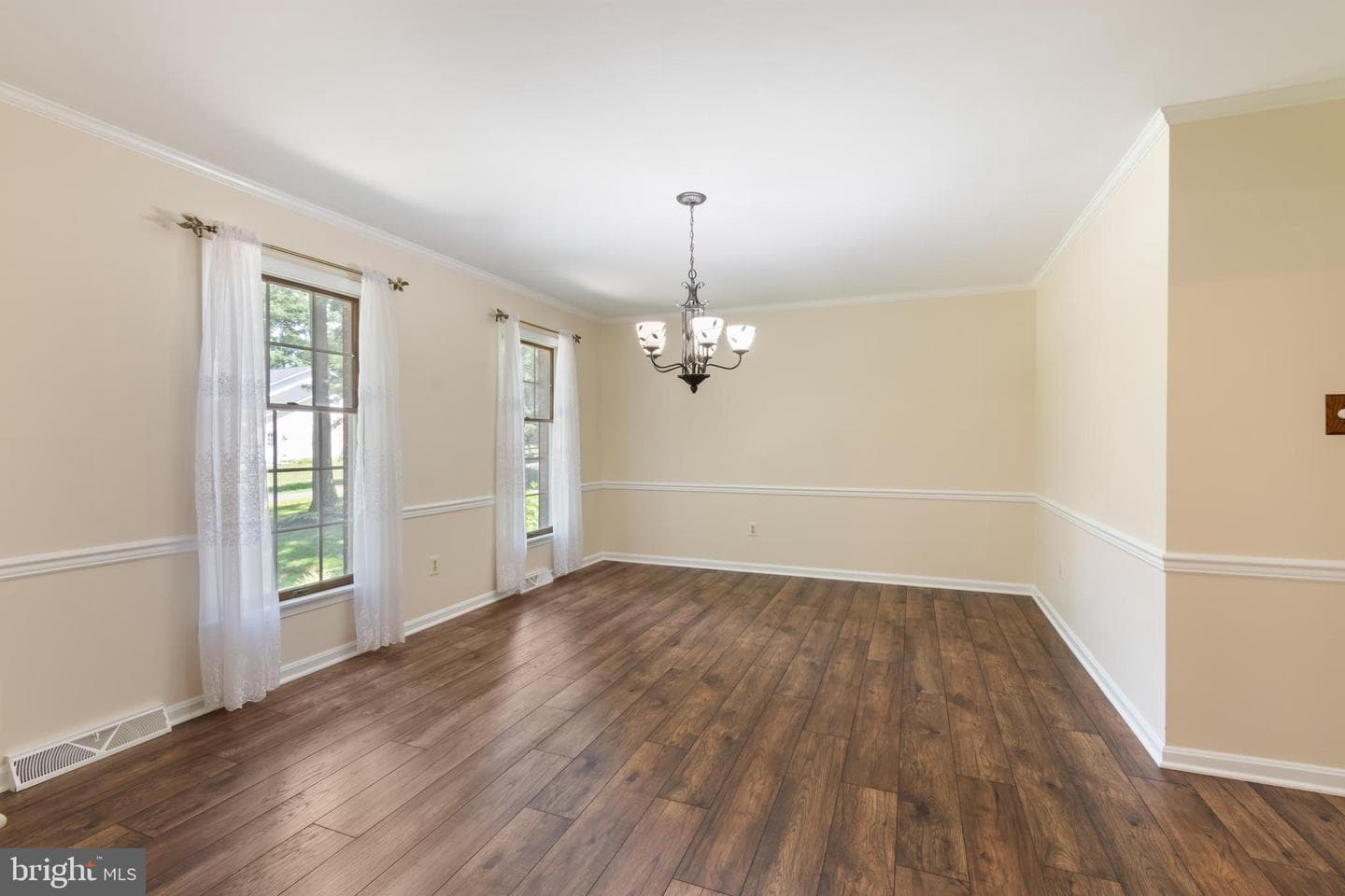 4036 Roop Road photo 18