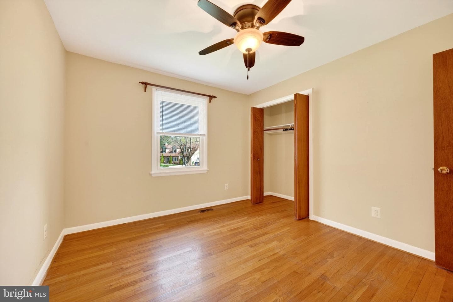 730 Rainbow Court photo 17