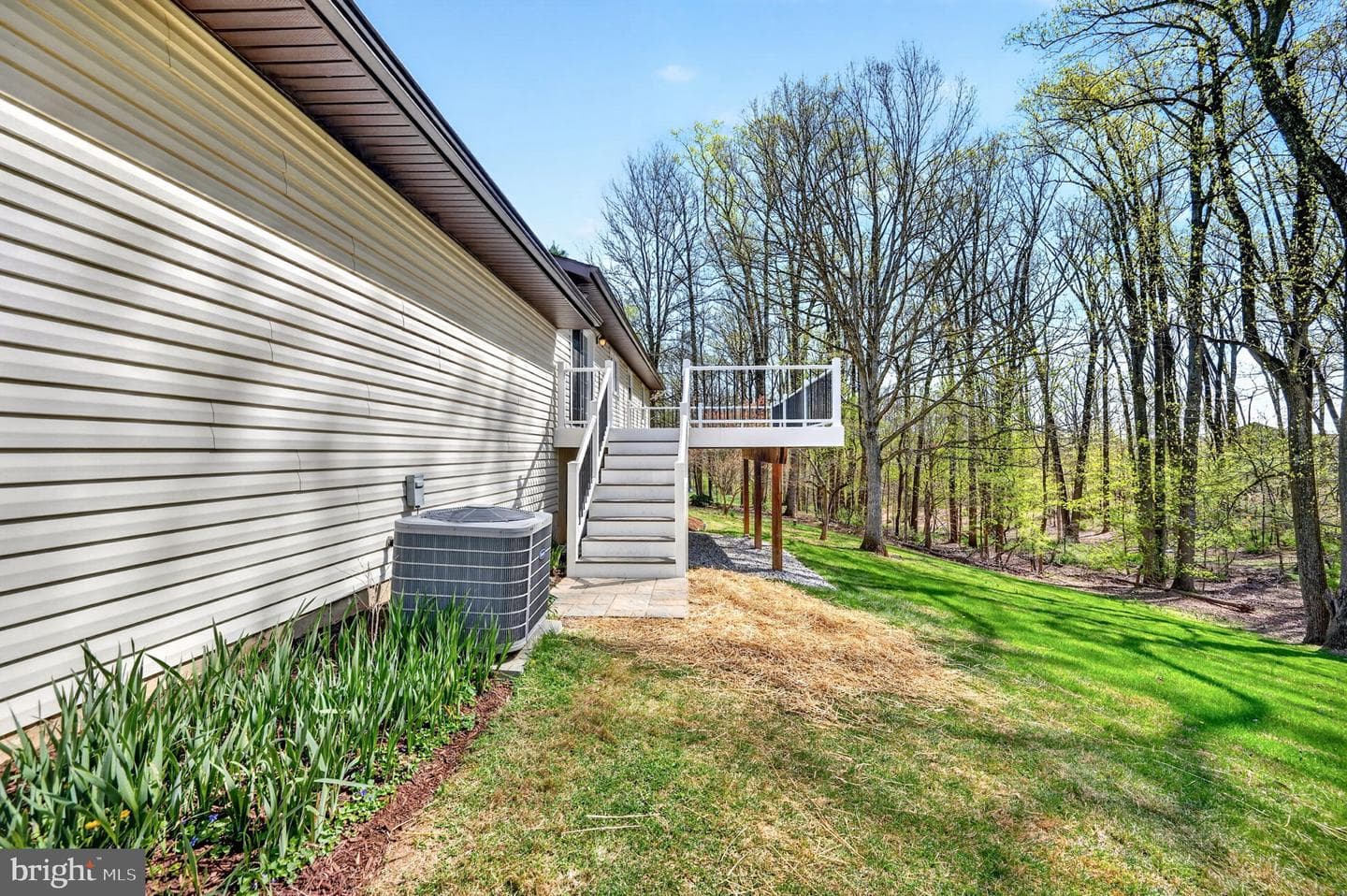 730 Rainbow Court photo 28
