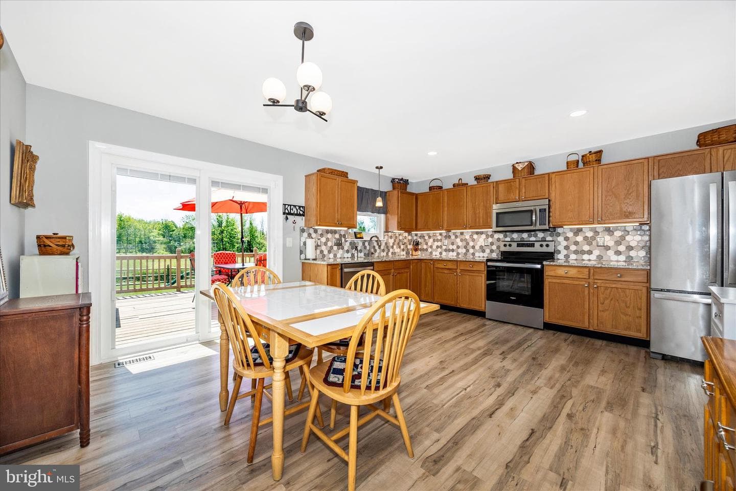 531 Trevanion Terrace photo 11