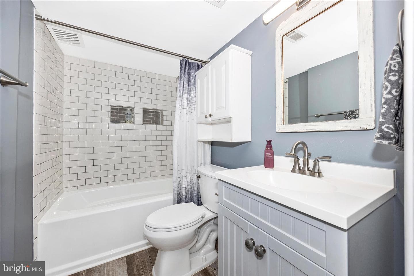 531 Trevanion Terrace photo 36