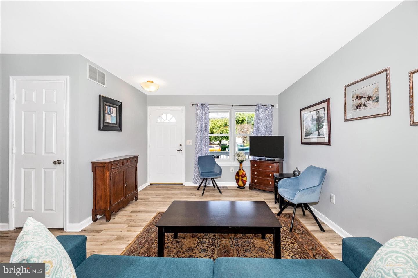 531 Trevanion Terrace photo 4