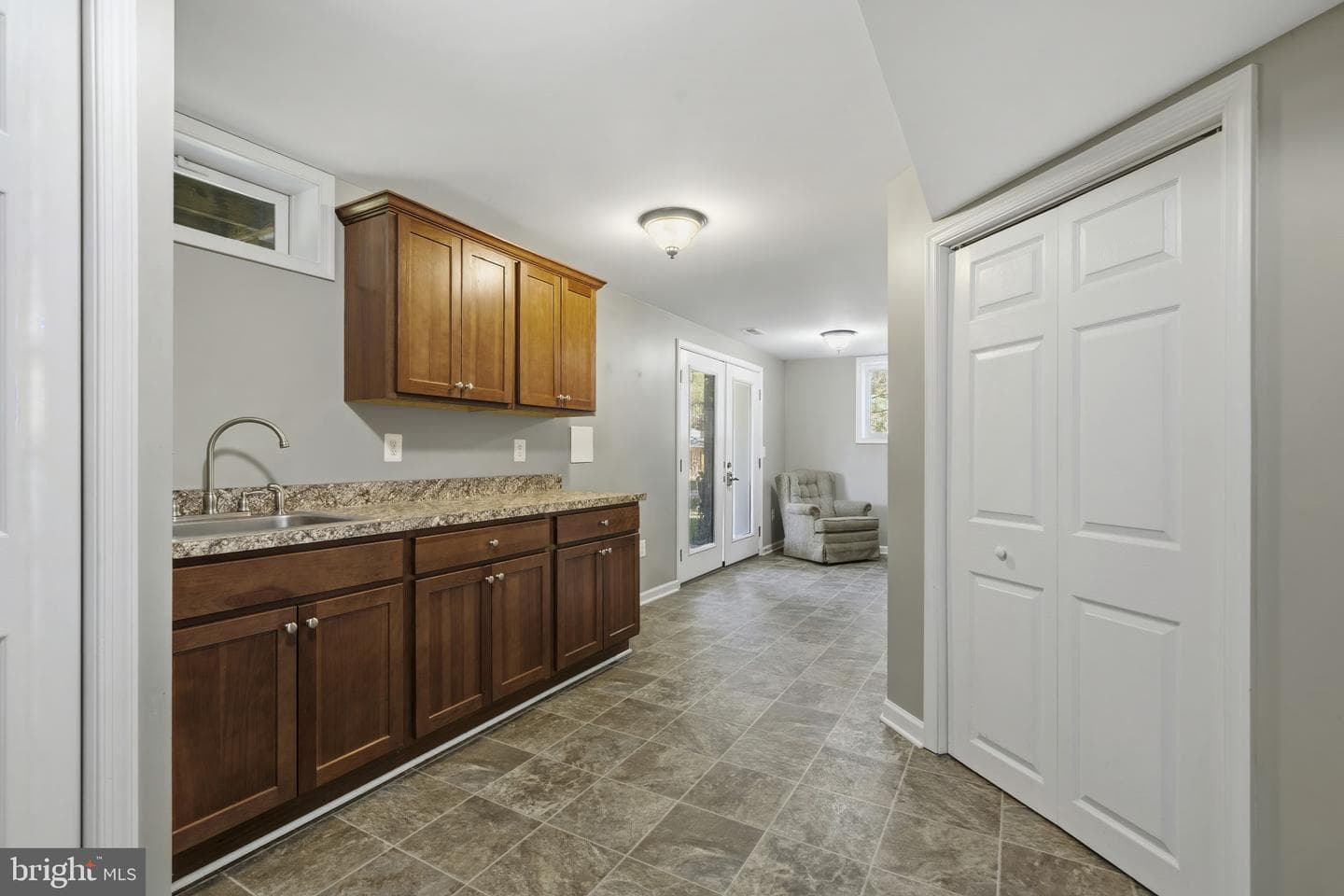 550 Yellow Lily Court photo 34