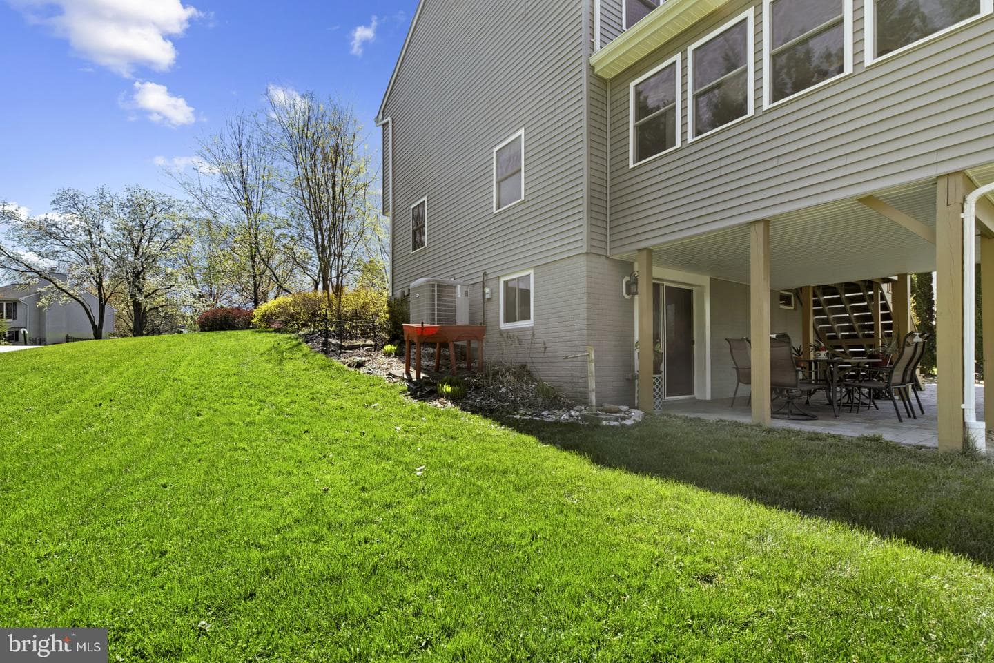 550 Yellow Lily Court photo 37