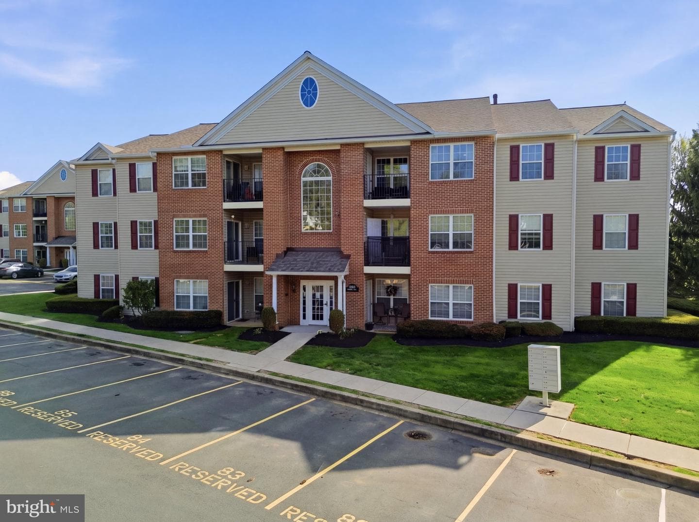 3840 Normandy Drive #1b photo 4