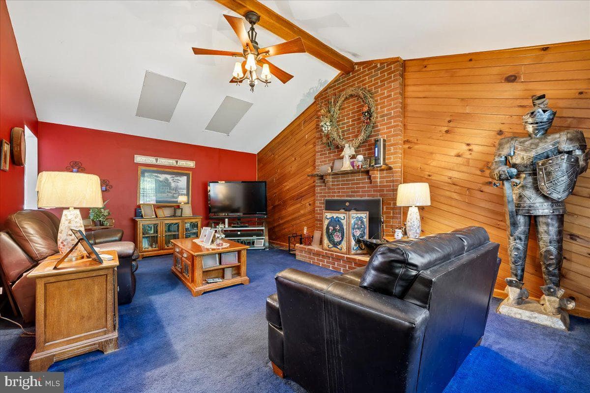 6648 Wind Ridge Rd photo 13