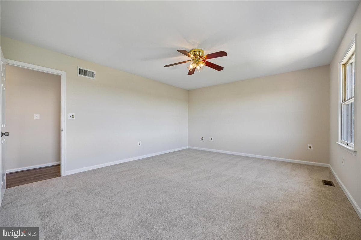 6648 Wind Ridge Rd photo 29