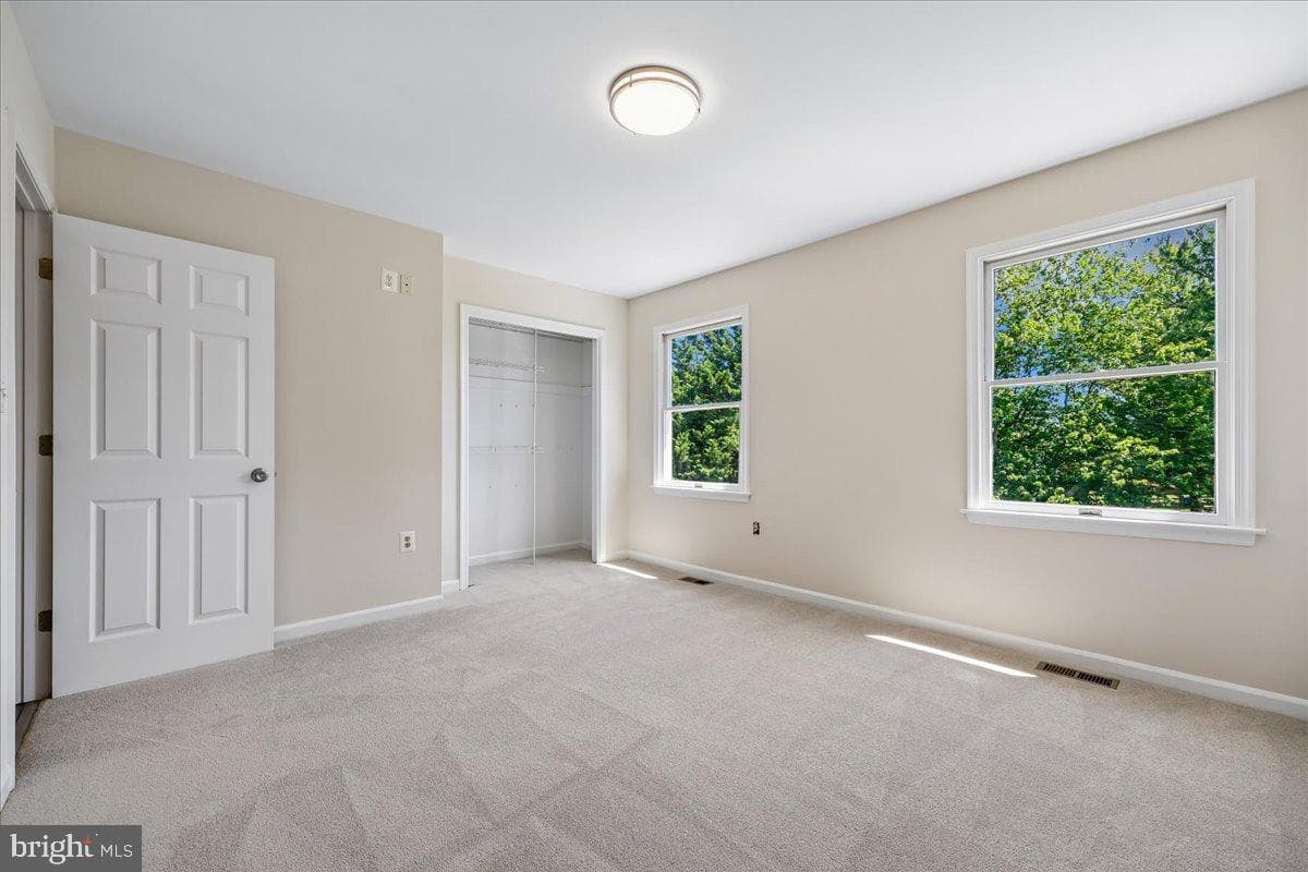 6648 Wind Ridge Rd photo 35