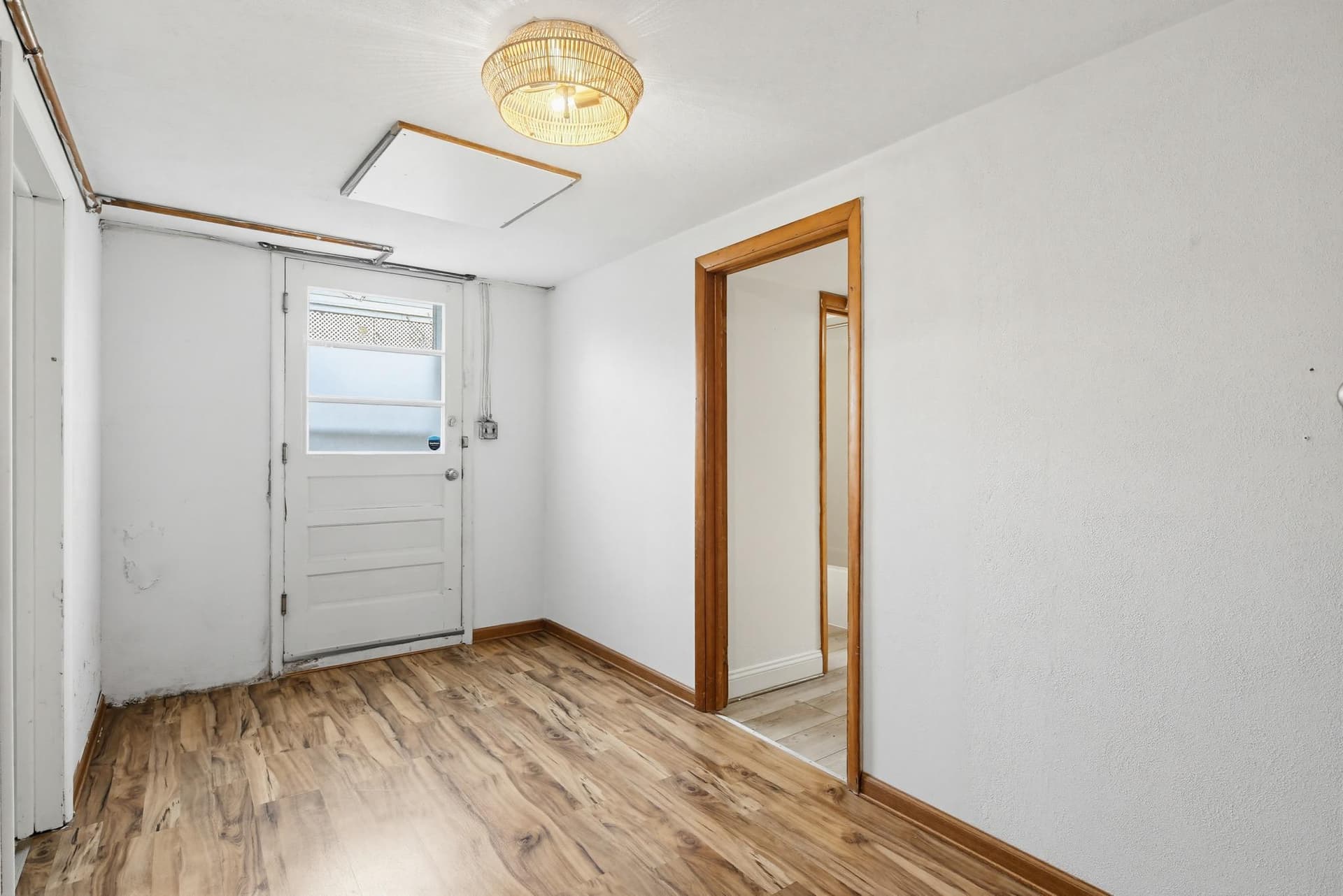 715 Franklin Avenue photo 43