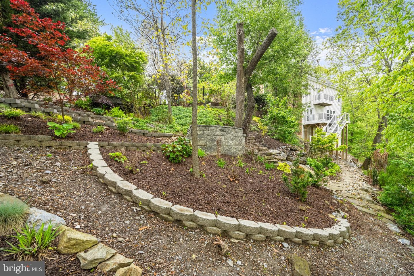 890 Sumner Court photo 60