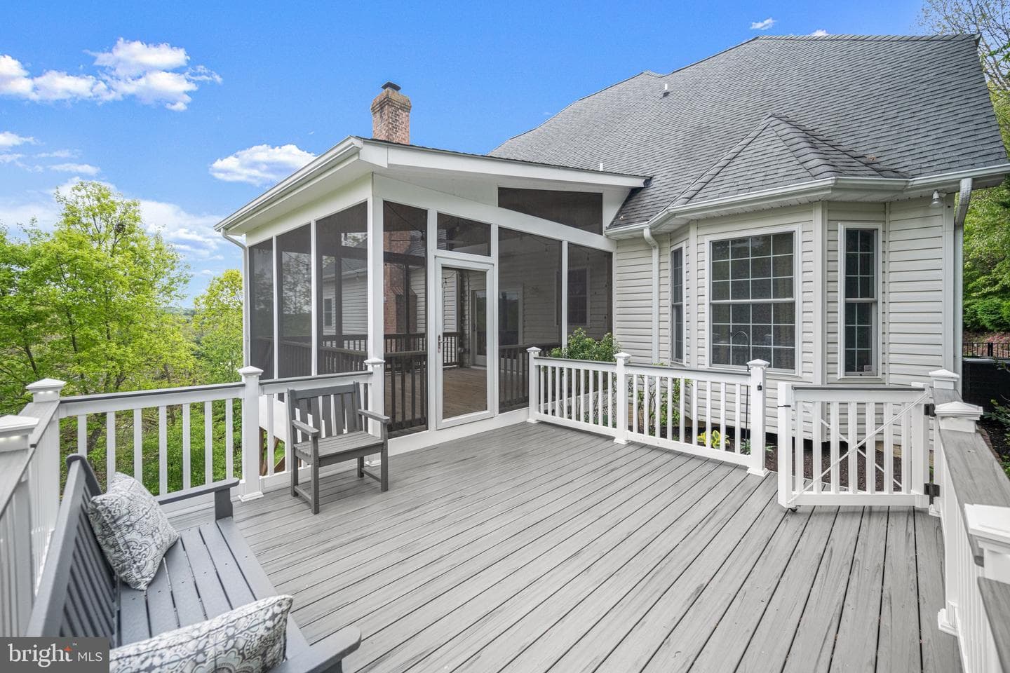 890 Sumner Court photo 65