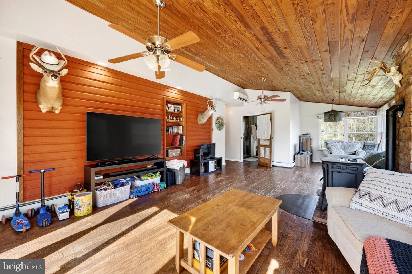 3200 Ferrier Road photo 11