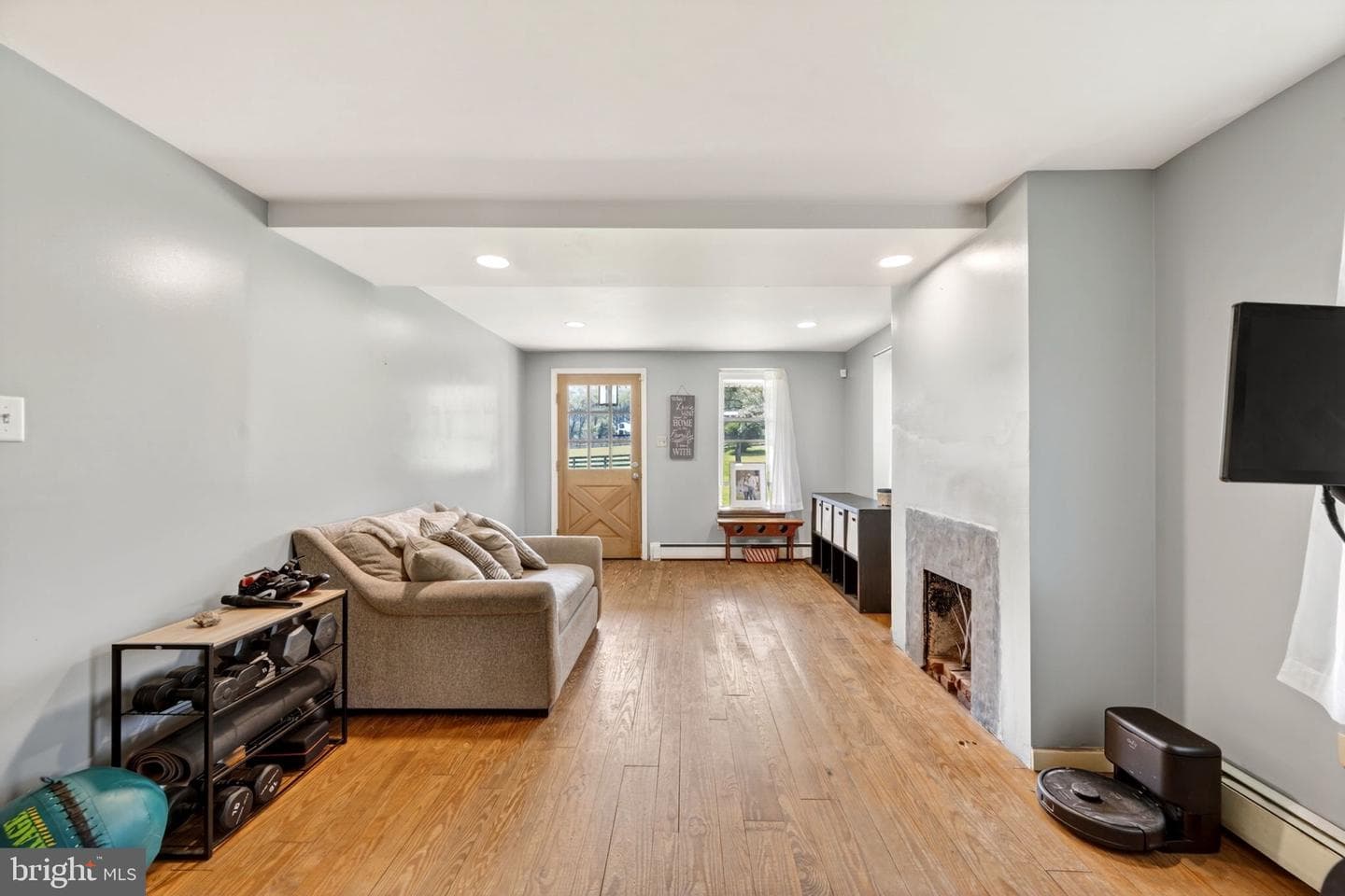 3200 Ferrier Road photo 17