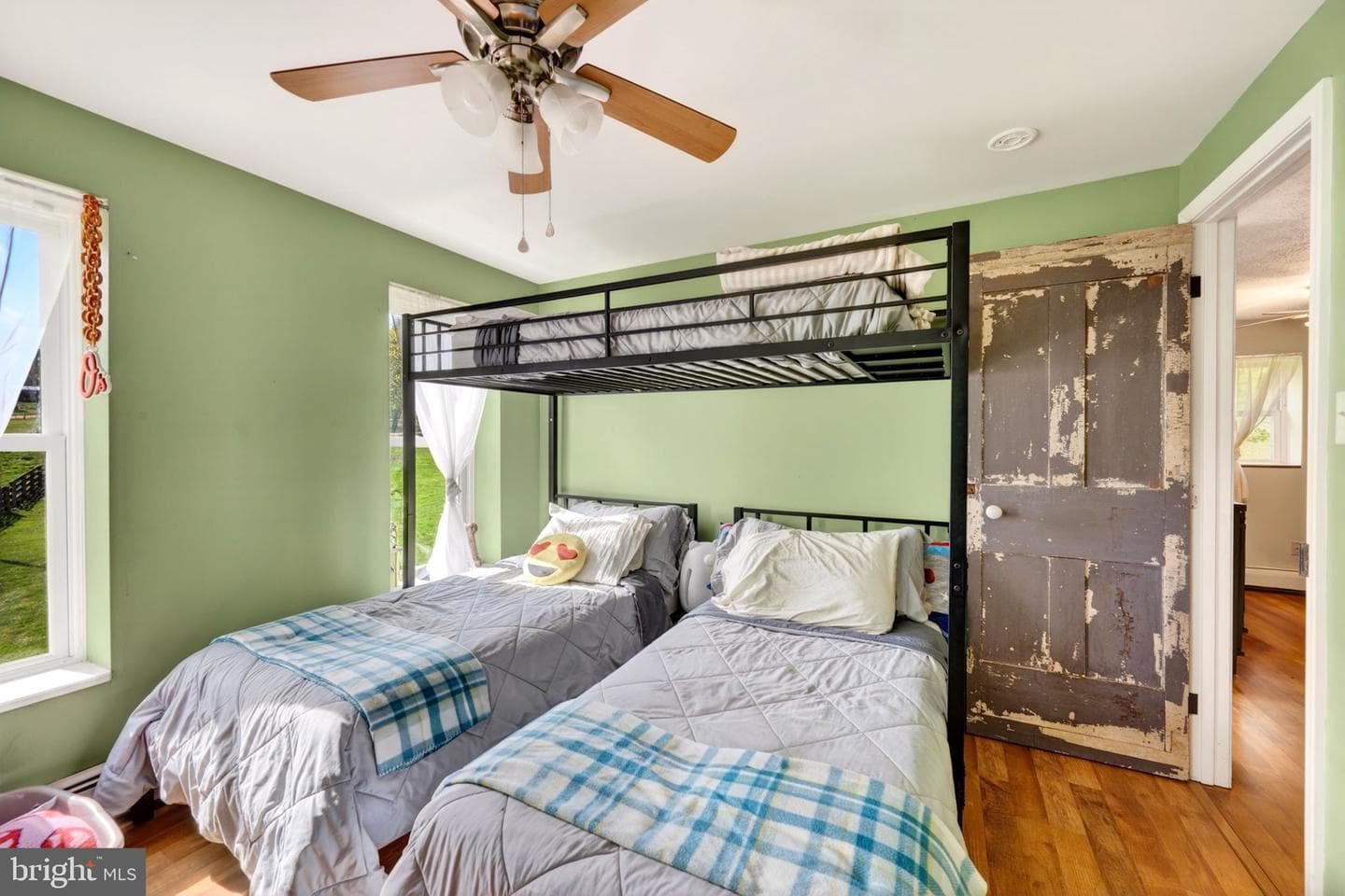 3200 Ferrier Road photo 33