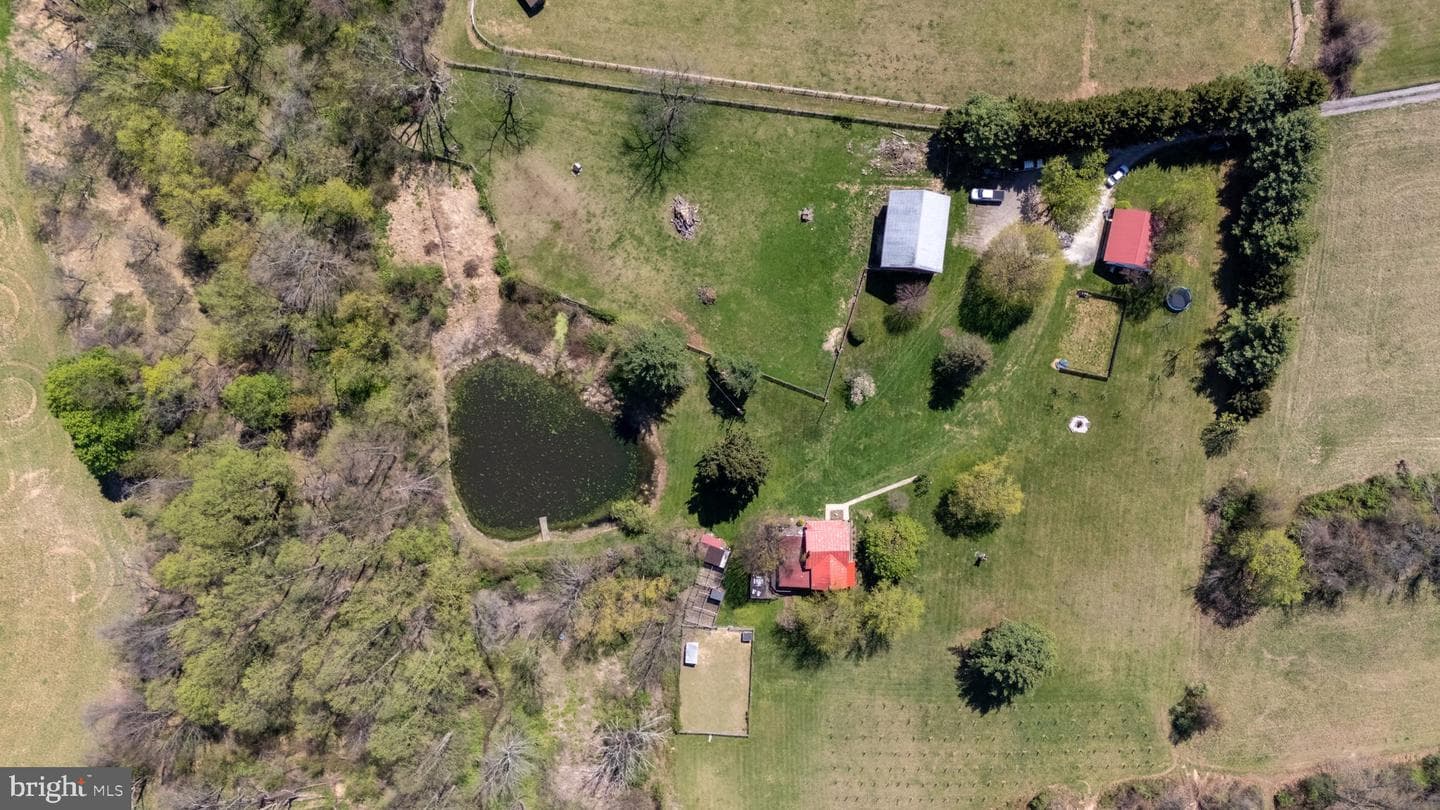3200 Ferrier Road photo 72